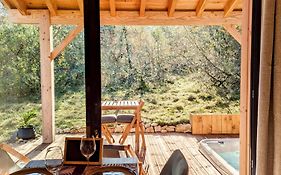 Aux Trois Chenes Lodge Spa